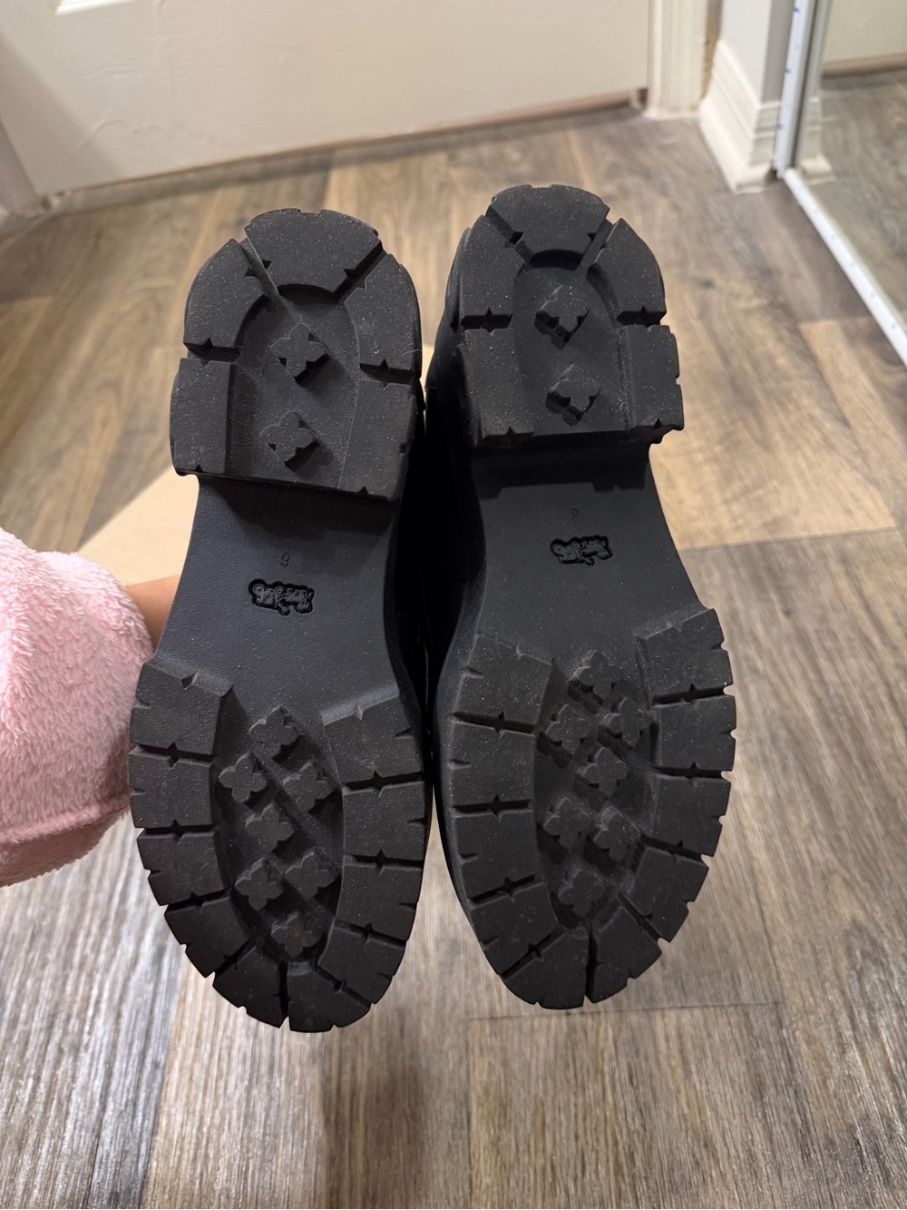 Coach Woman Black Leather Chunky Loafers - Picture 4 of 8